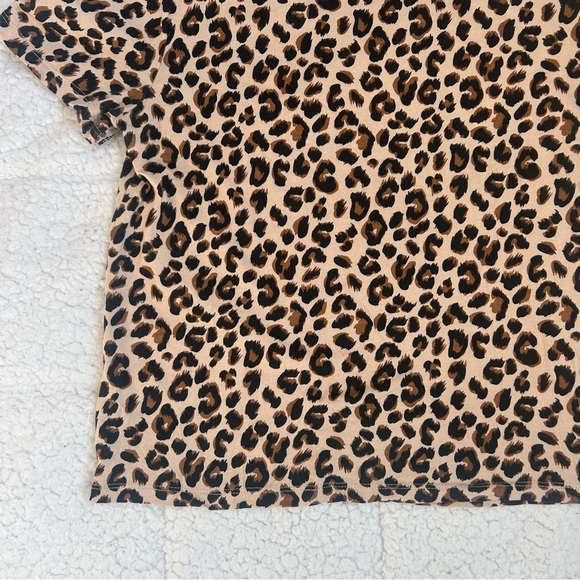 H&M - Leopard Print Tee - Picture 4 of 11